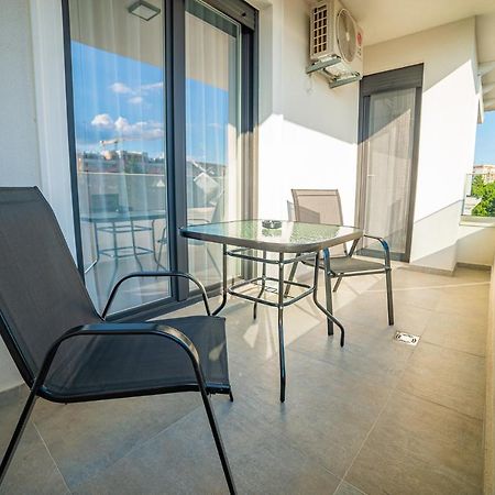 Zoe Apartment Novi Sad Exterior photo