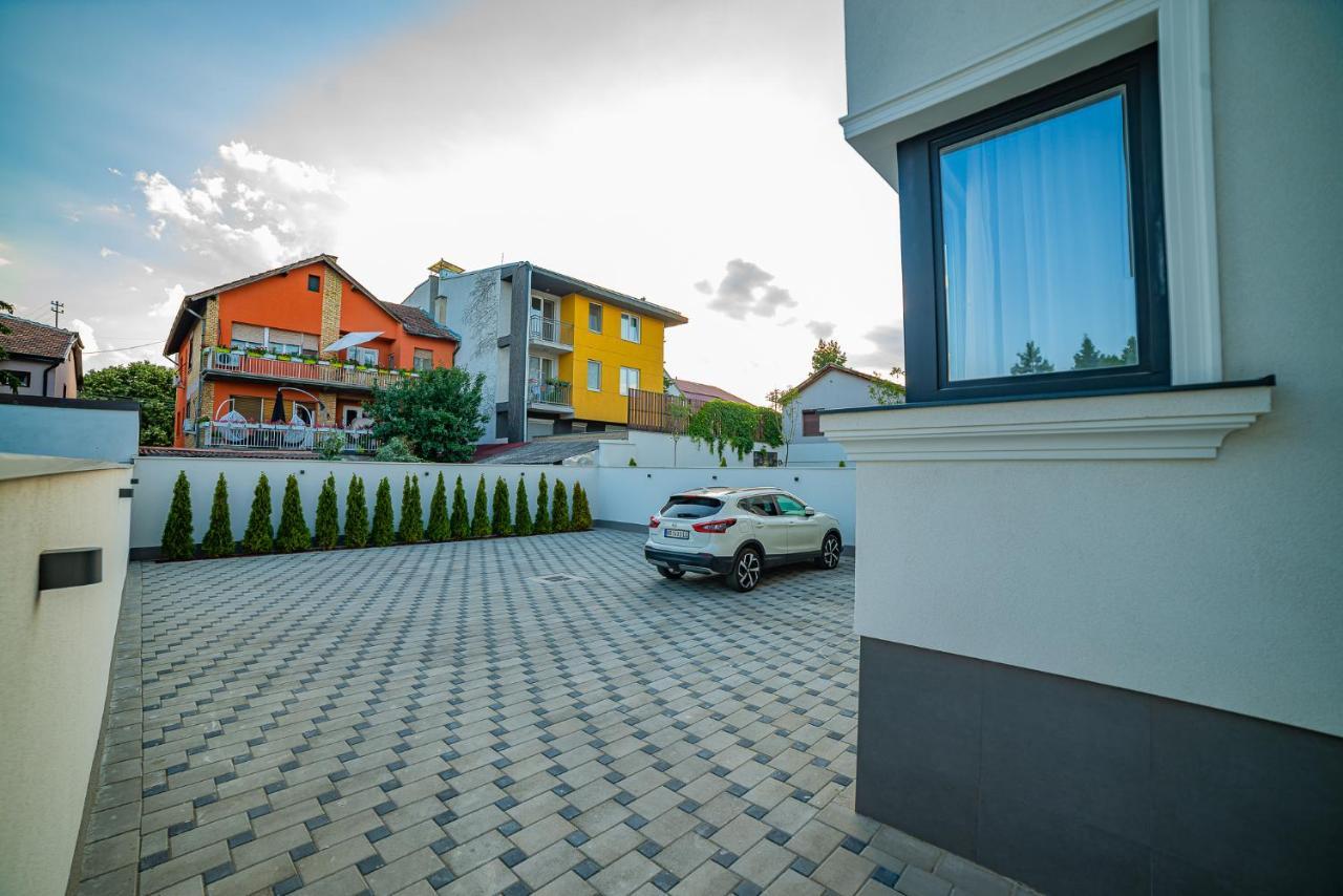 Zoe Apartment Novi Sad Exterior photo